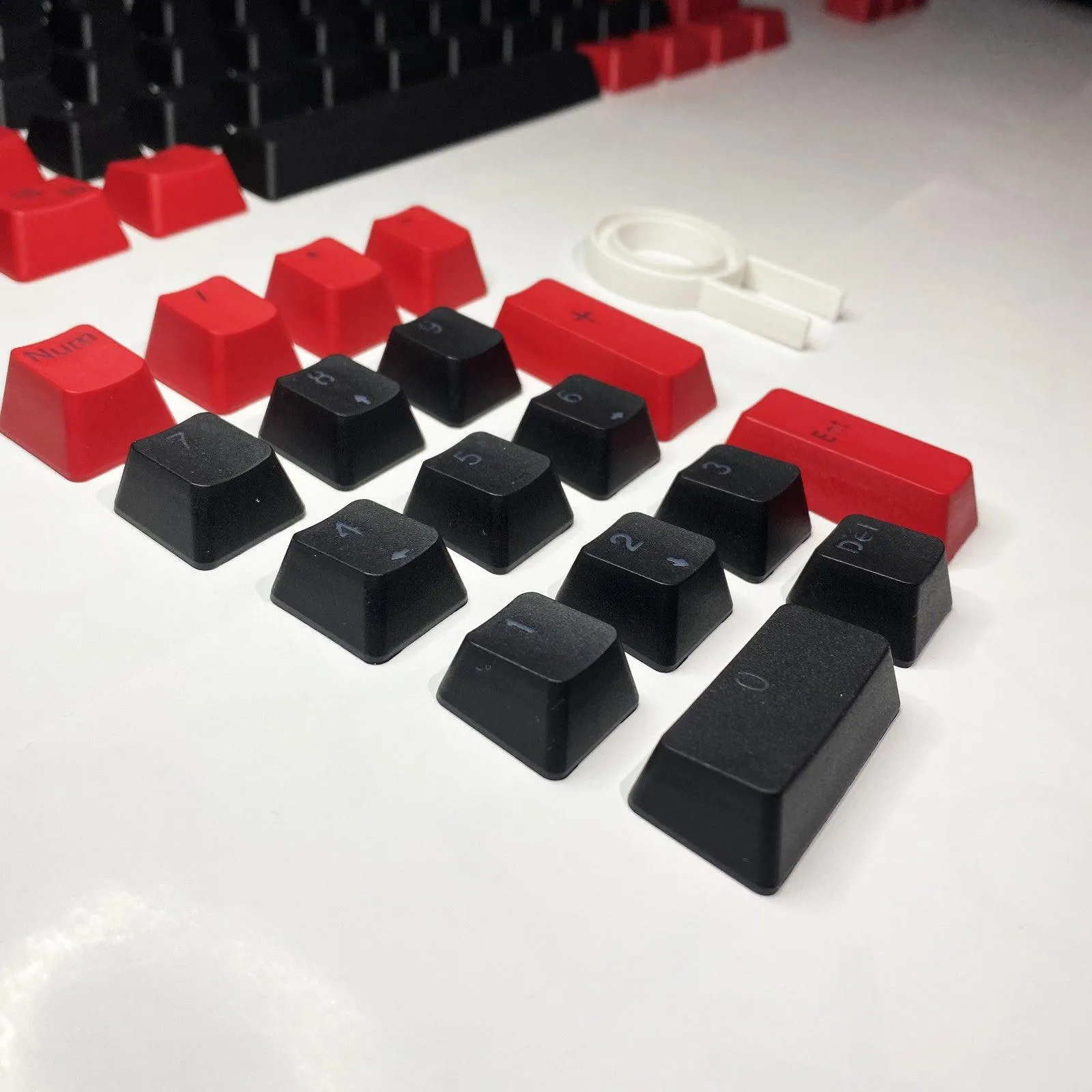 104 Doubleshot OEM PBT Keycaps (Red Dragon) (PBT2-16)