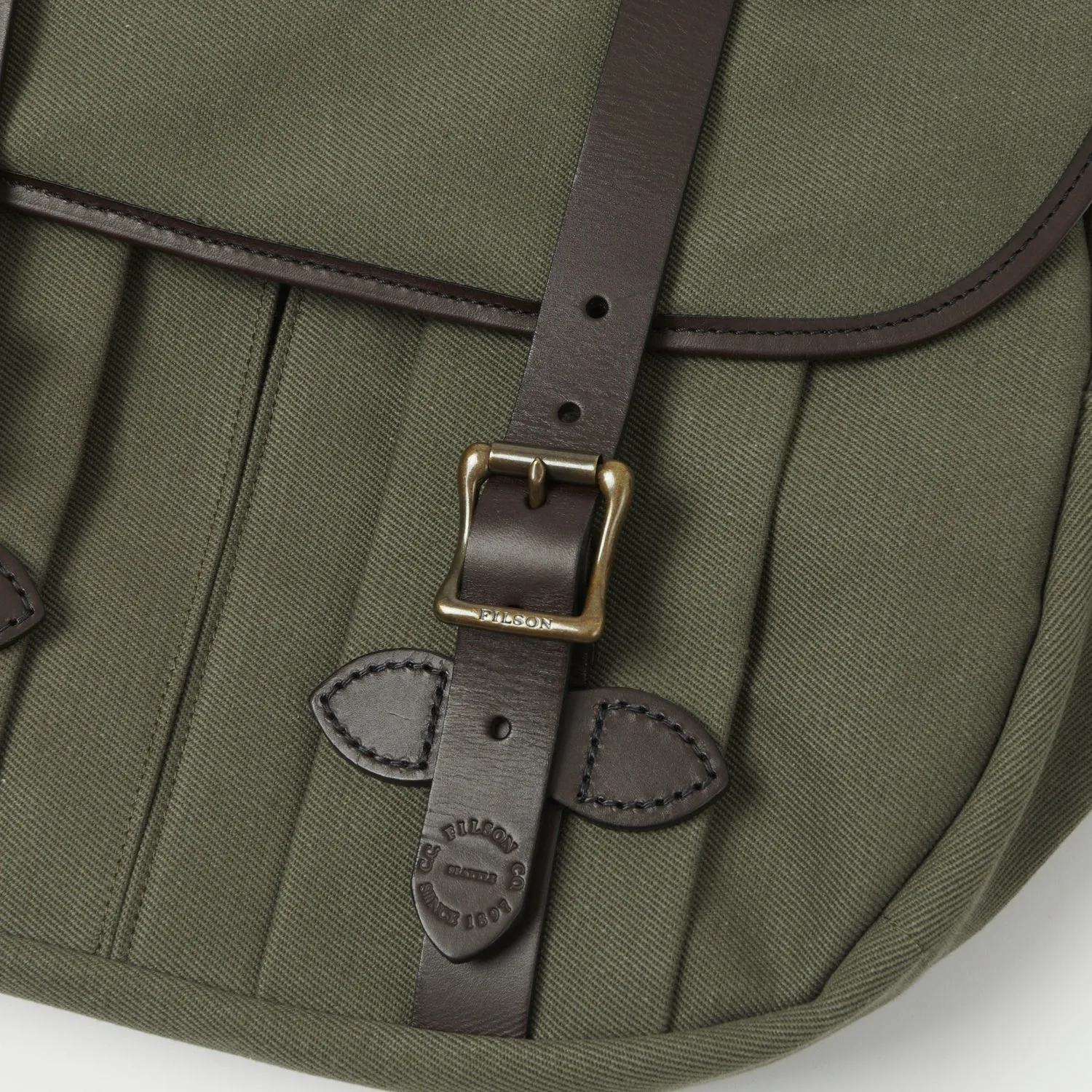 Filson Medium Rugged Twill Field Bag - Otter Green