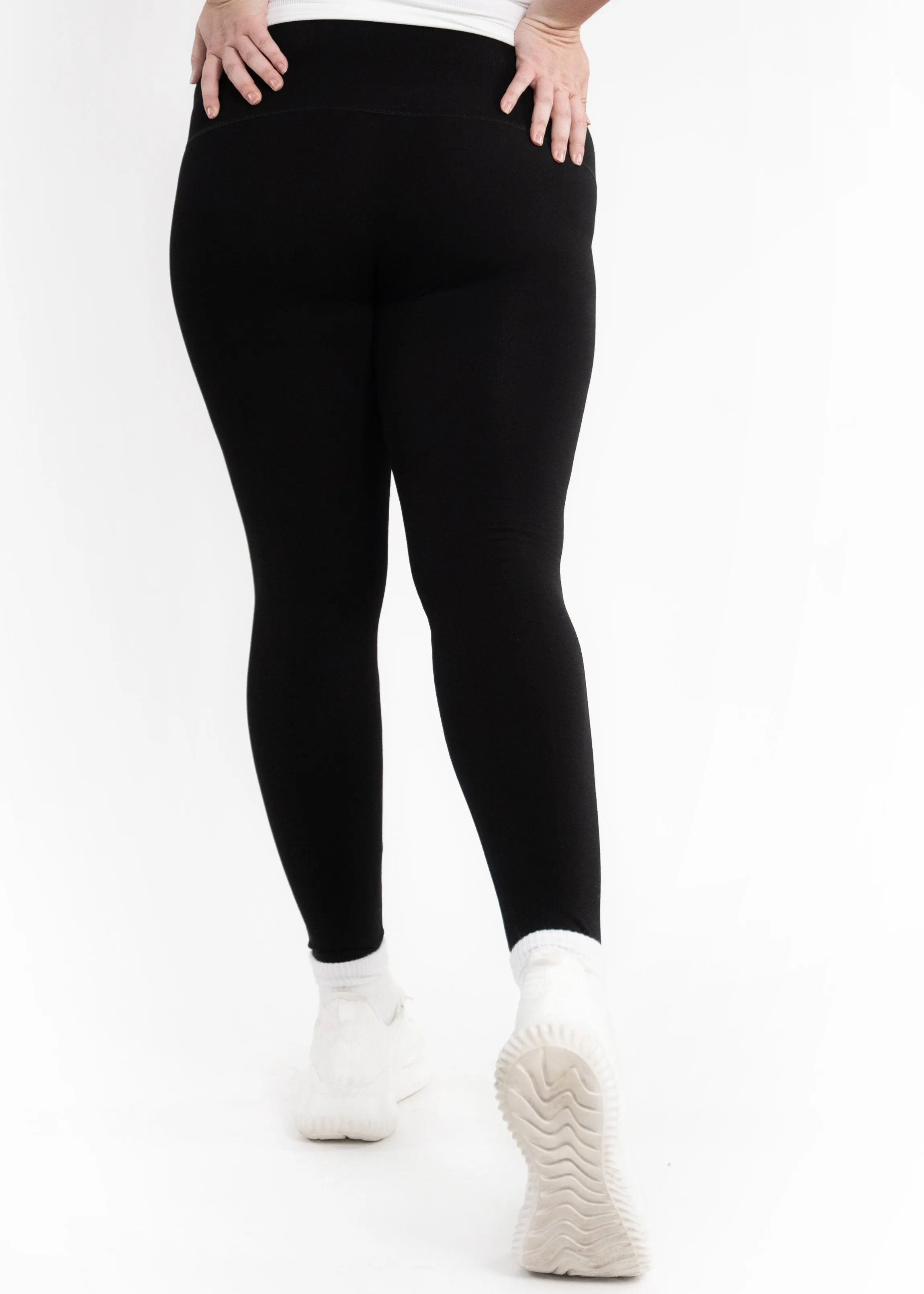 High Waisted Leggings - Curvy Fit