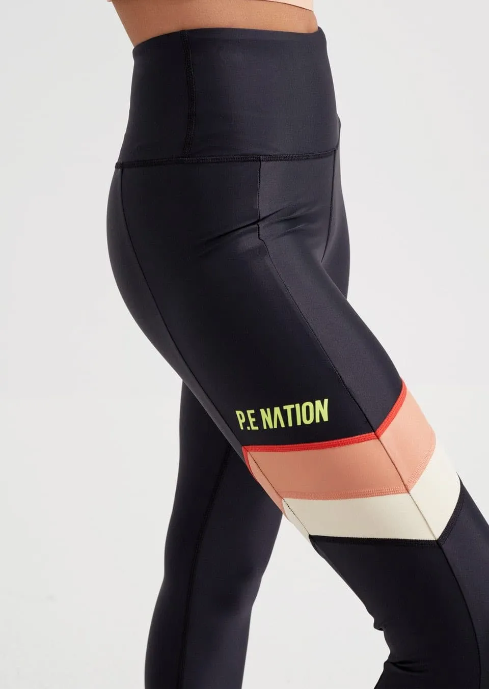 MOMENTUM LEGGING - BLACK