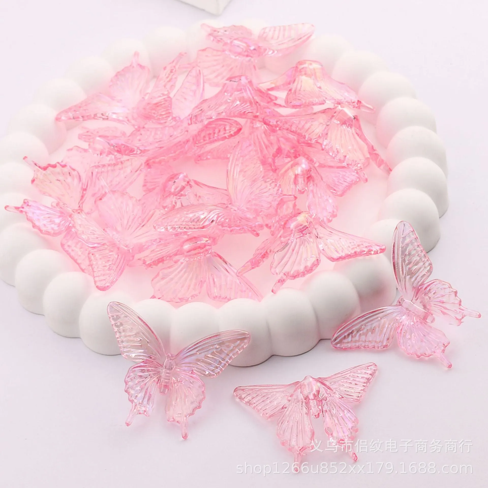 Wholesale 100PCS Acrylic High Transparent Color Straight Hole UV Plated Butterfly Beads